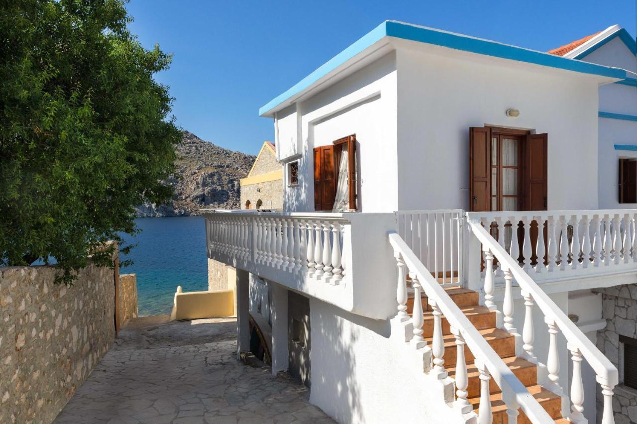 Maravelia Mare Guest House Symi Exterior photo