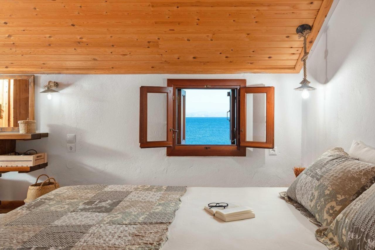 Maravelia Mare Guest House Symi Exterior photo