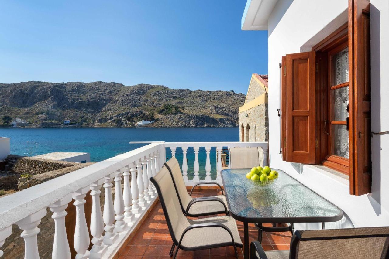 Maravelia Mare Guest House Symi Exterior photo